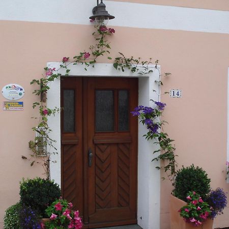 Haus Am Markt Konigstein in der Oberpfalz Luaran gambar