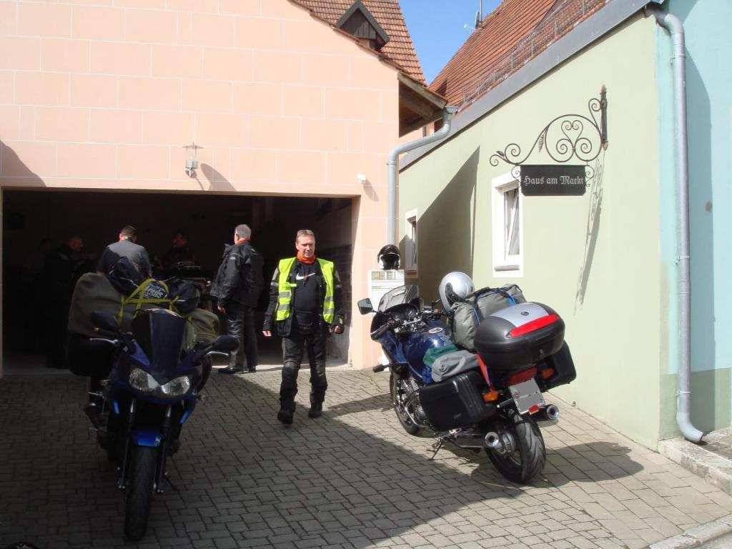 Haus Am Markt Konigstein in der Oberpfalz Luaran gambar